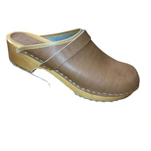 Bjork Swedish Comfort Wooden Clog  Sz: 41